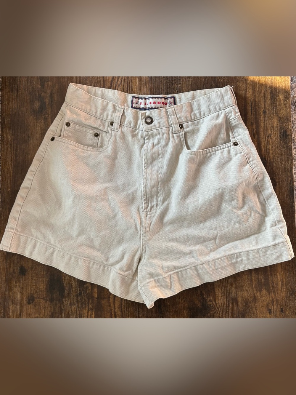 Vintage J.J. Fargo Y2K Light Tan Women’s Denim Shorts